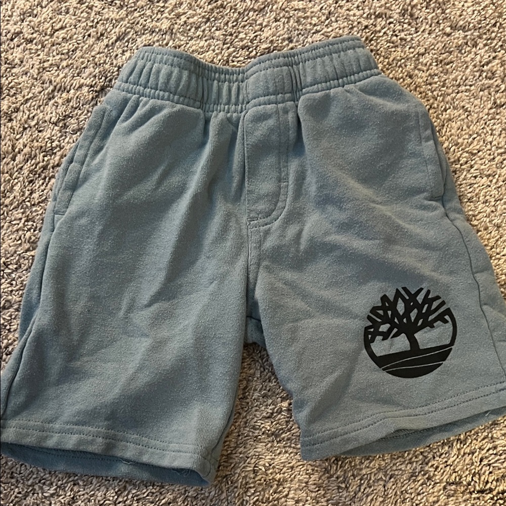4 Pairs of 4T kids athletic shorts - Picture 7 of 9